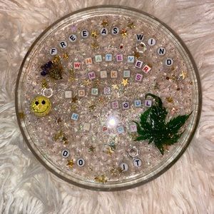 ultimate hippie ashtray